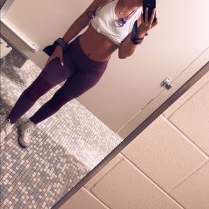 Victoria’s Secret PINK maroon workout leggings